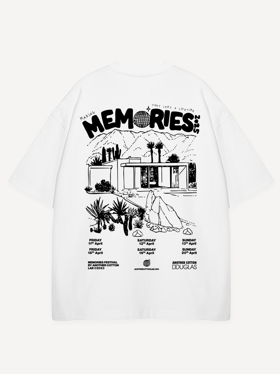 Memories x Douglas Oversized T-Shirt