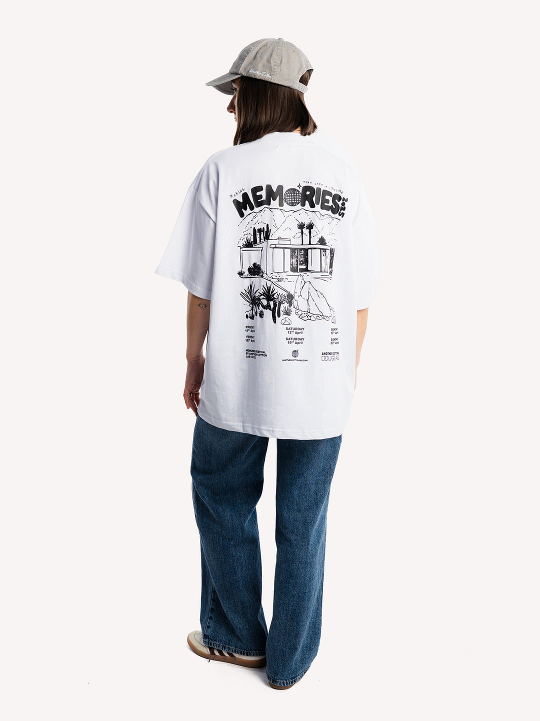 Memories x Douglas Oversized T-Shirt