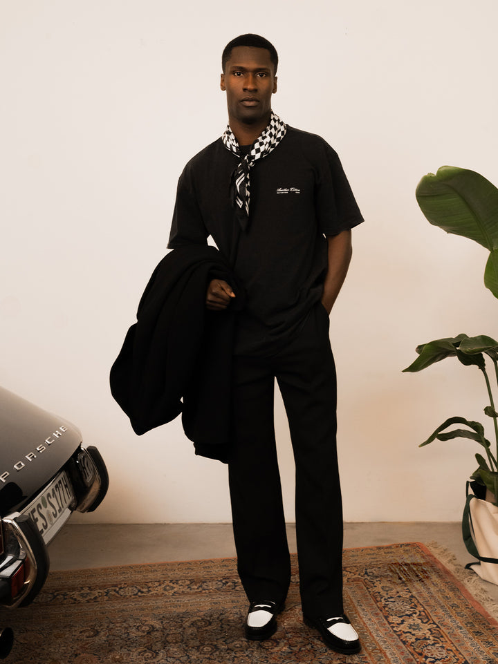 Neun (S)elf Car(e) Club T-Shirt