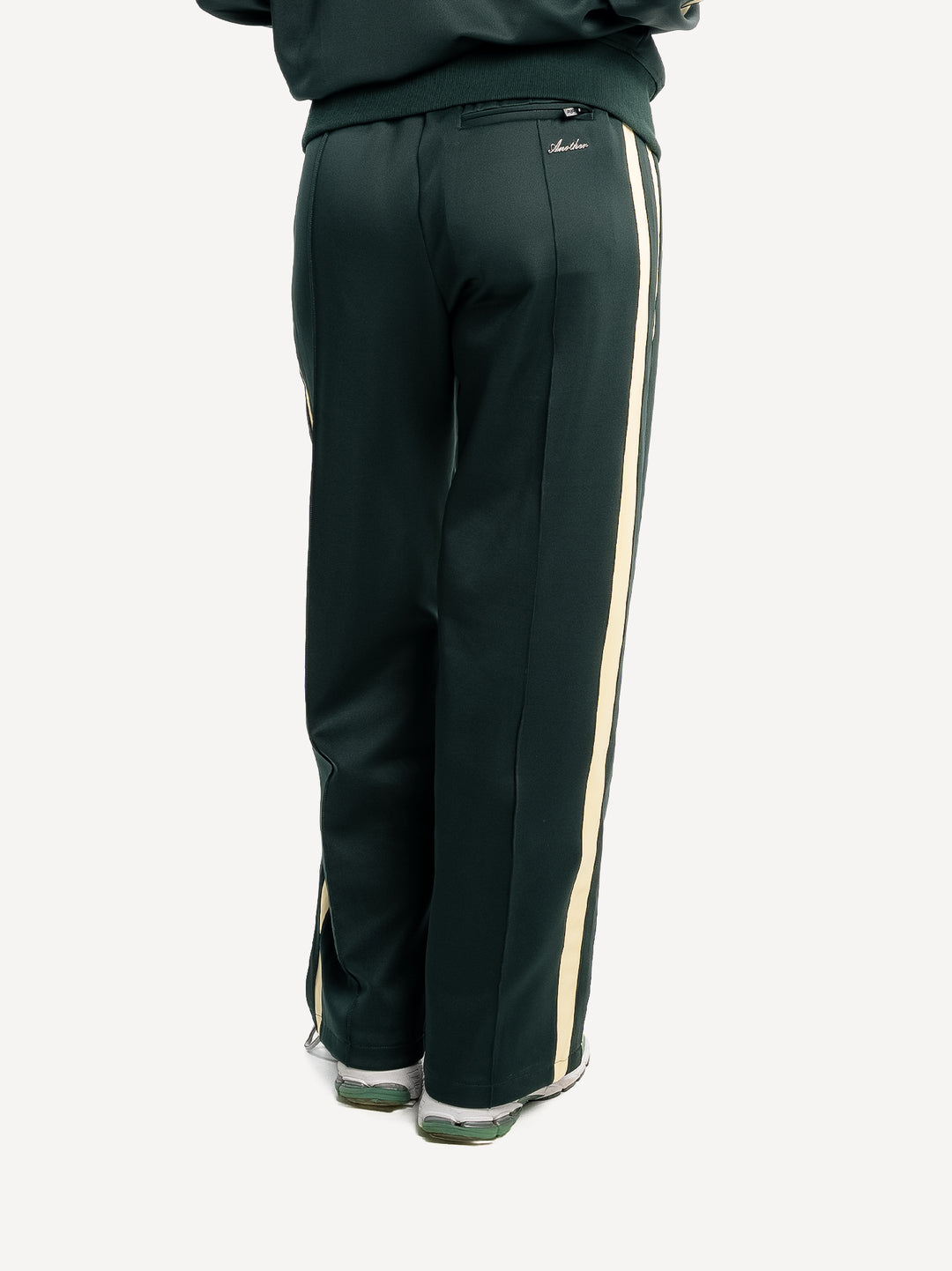 Everyday Wide Fit Track Pant