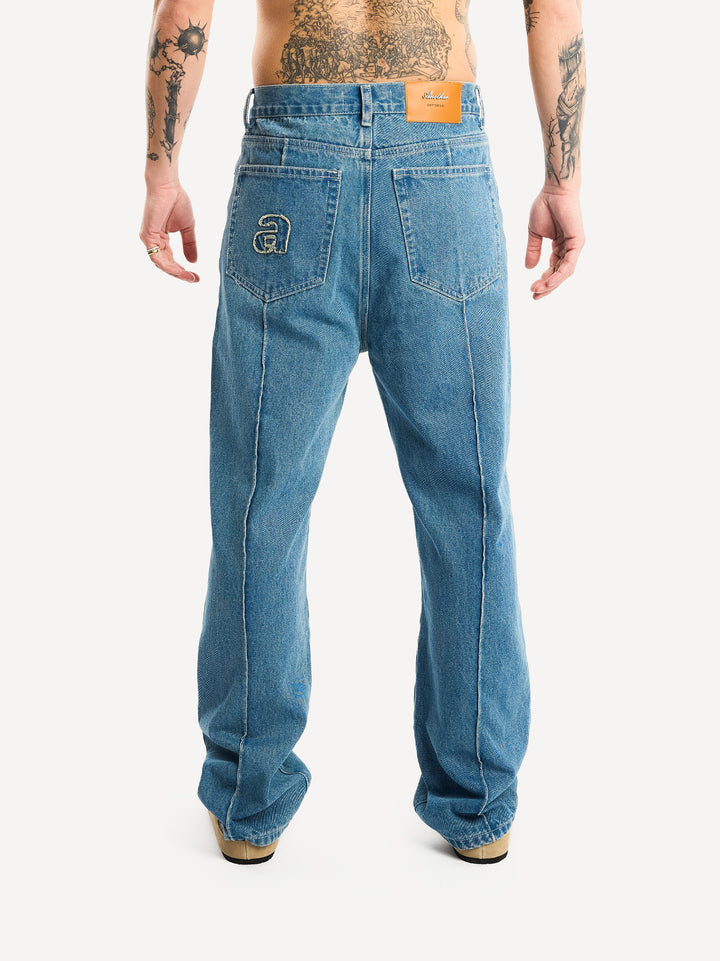 Pleated Wide Fit Jeans